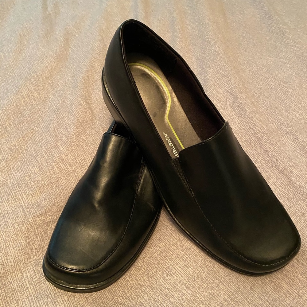 Airstep black women’s loafer